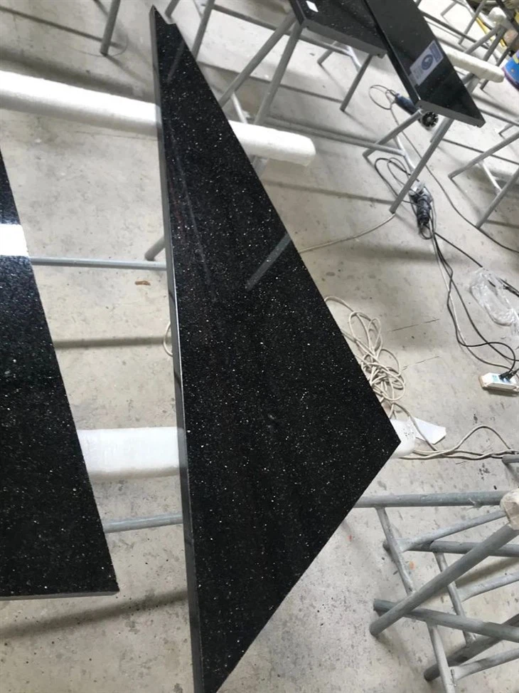 Cheap-Natural-Stone-Absolute-Black-Indian-Black-Granite-for-Riser-and-Steps.webp (1)(001)